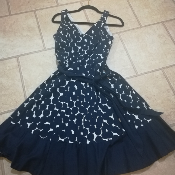 Beautiful Nine West dress! - Picture 1 of 3